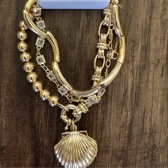 Anthropologie Gold Bracelet Set with Shell Charm - Picture 9 of 11